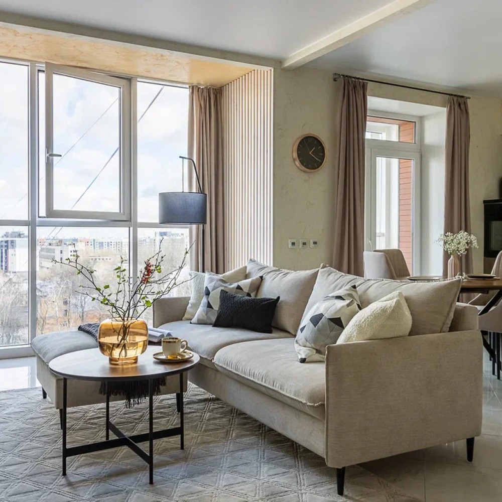 Гостиная с видом на Васильевский остров